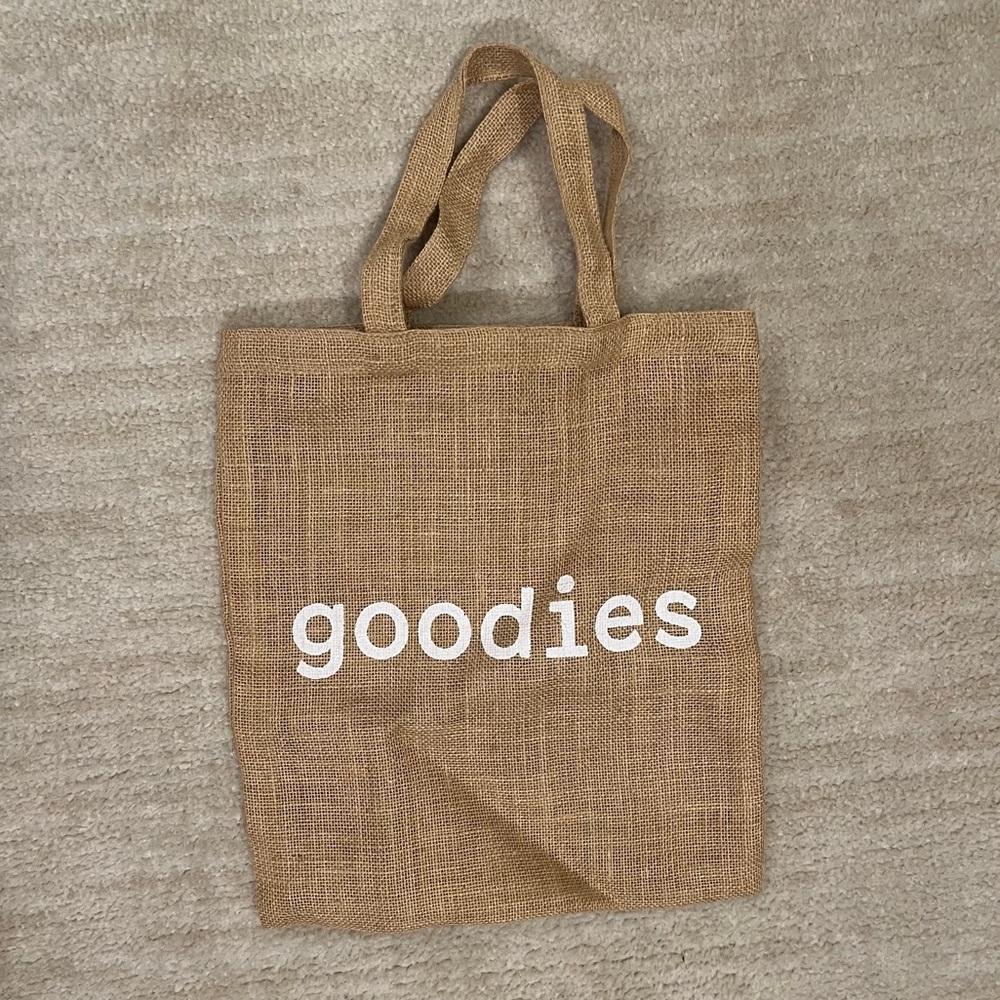 GoodiesLA wicker tote bag